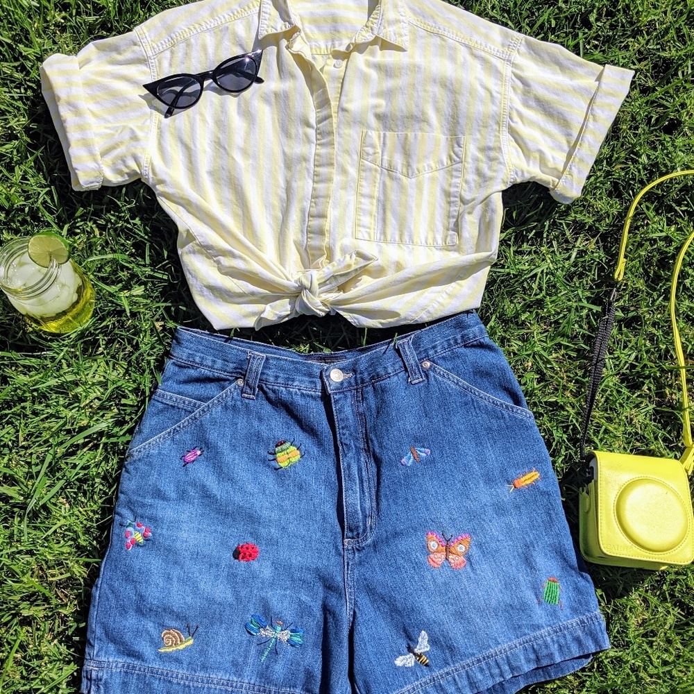 🐝🐞🦋hand embroidered bug shorts🦋🐞🐝